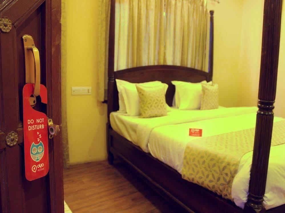 Oyo 1159 Hotel Chandra Prakash Udajpur Zewnętrze zdjęcie