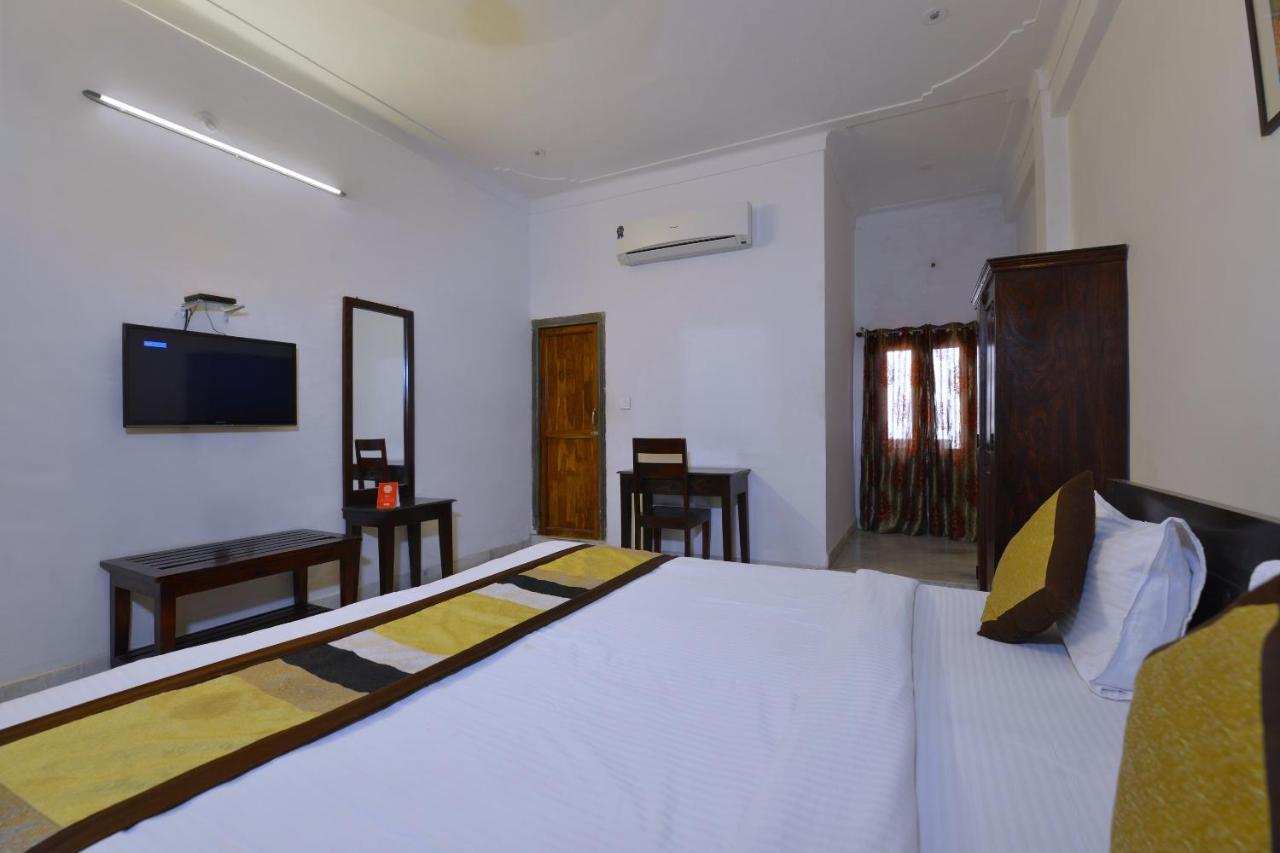 Oyo 1159 Hotel Chandra Prakash Udajpur Zewnętrze zdjęcie